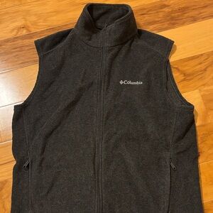 Columbia Charcoal Sleeveless Fleece Vest